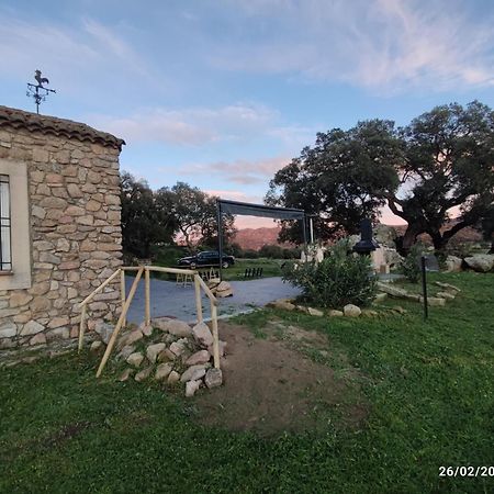 Rucanon 2 La Casa Del Campo 4 Estrellas, Piscina Y Golf Montánchez Esterno foto